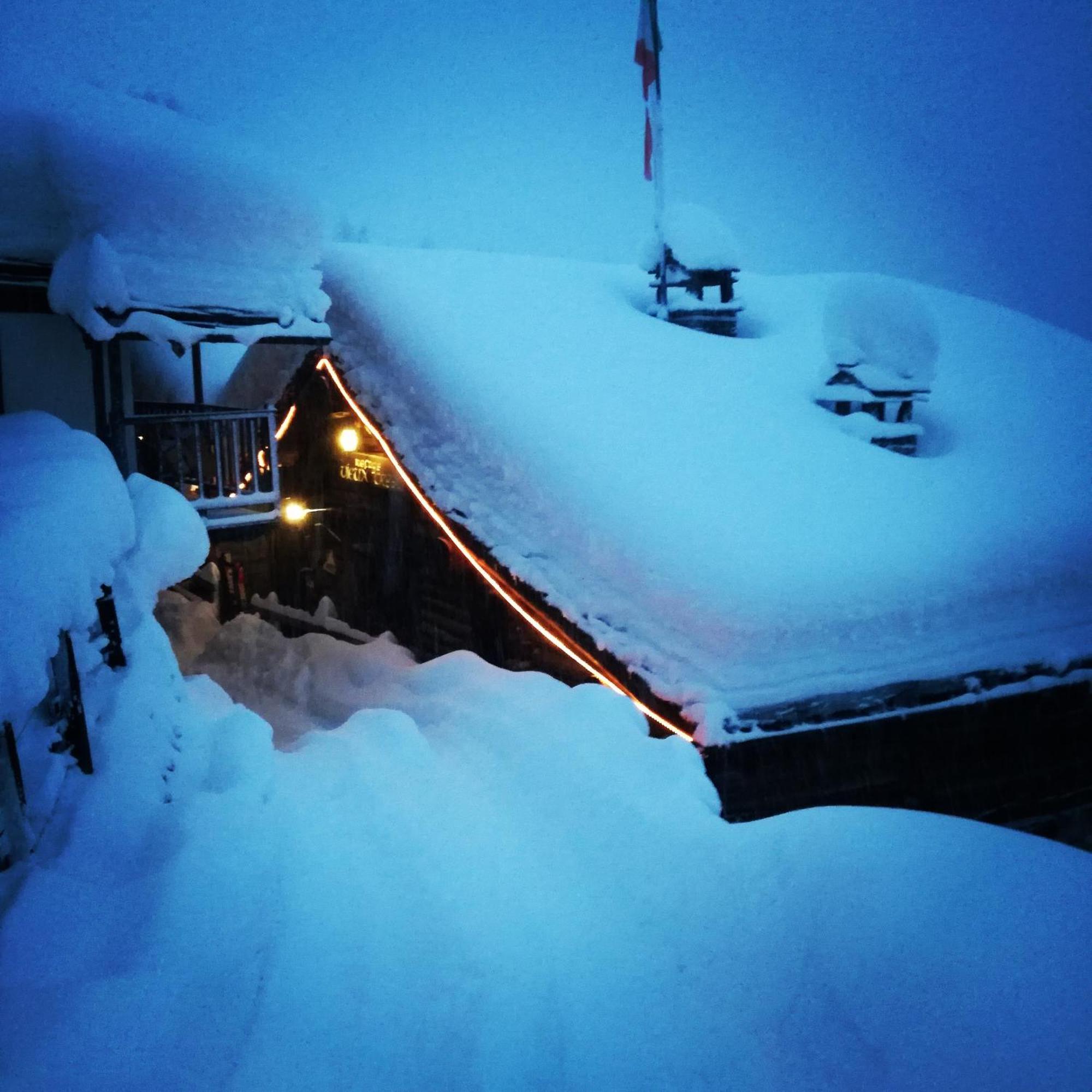 Hotel Rifugio Vieux Crest Champoluc Exteriér fotografie